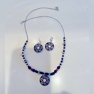 Handmade turquoise and wooden beads necklace and earrings